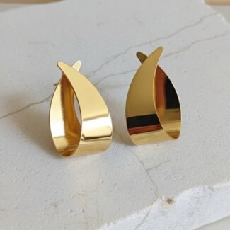 Reverse Earring